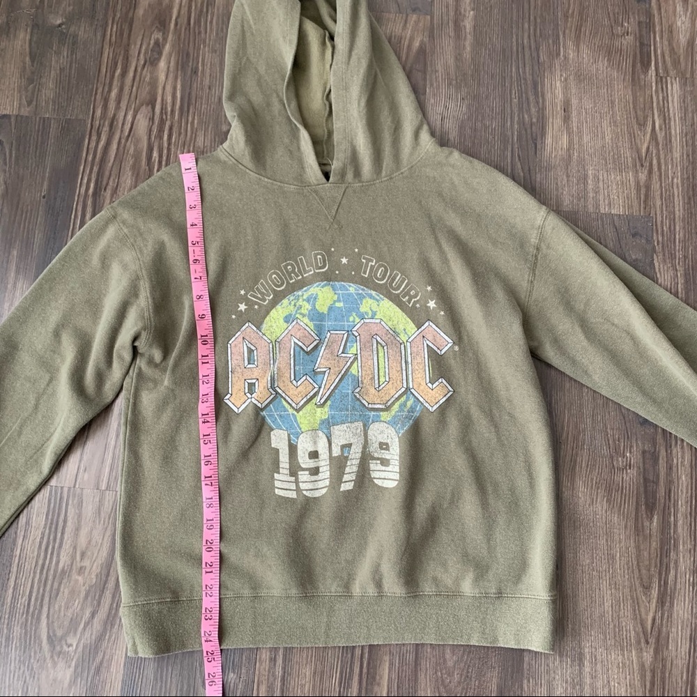 AC/DC NWT Sweater Hoodie 1979 World Tour - Picture 16 of 16